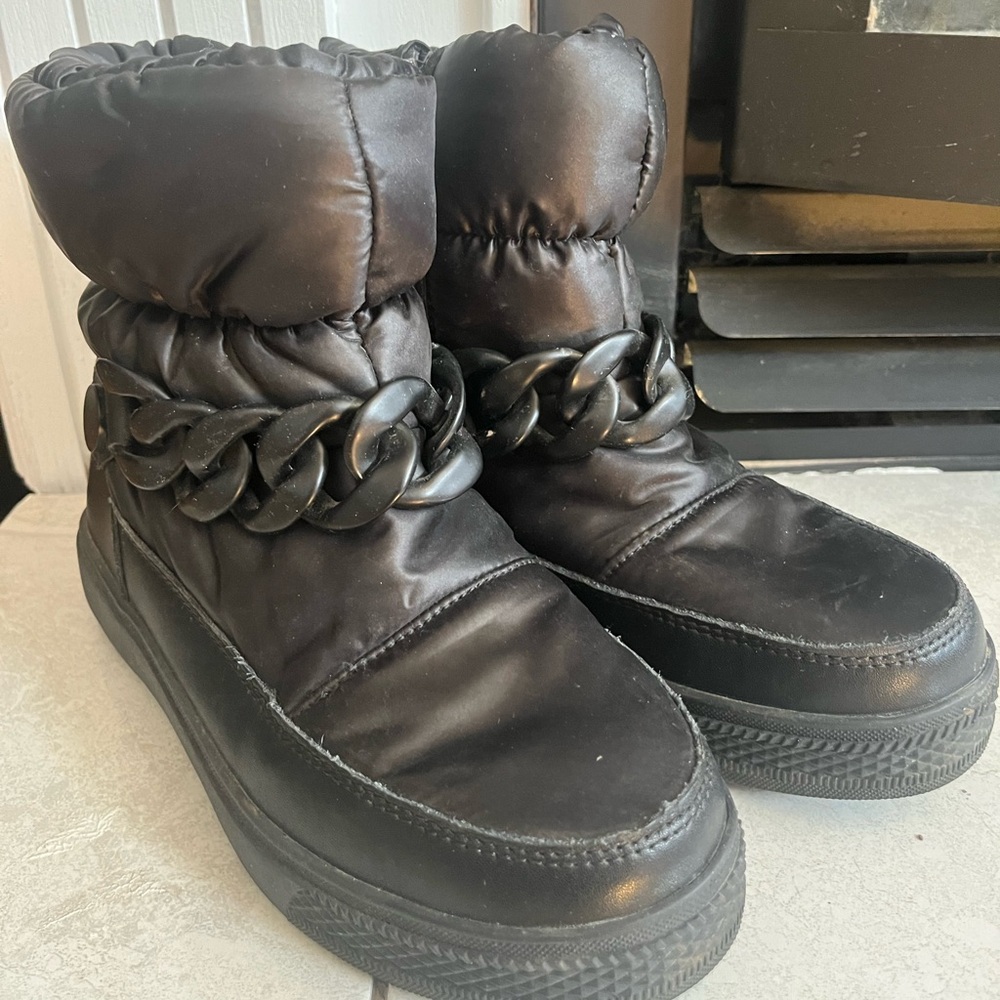 ARTICA boots